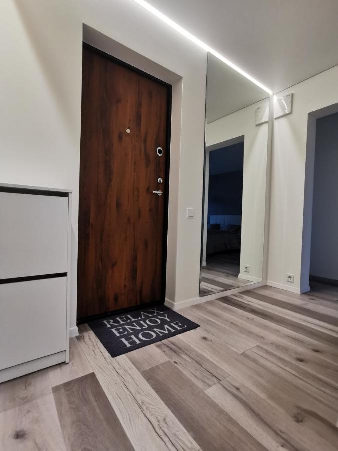 Buto Nuoma Dariaus Ir Gireno Gatveje Lägenhet Telšiai Exteriör bild